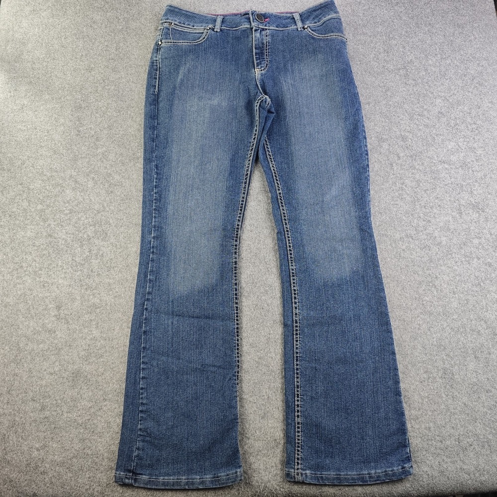 Wrangler Jeans Women's 12 32x32 Bootcut Blue Medium Wash Low Rise Denim Stretch